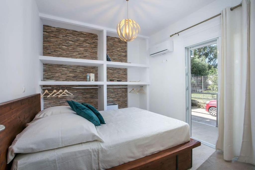 La Vie Est Belle - Ialysos, Rhodes Holiday home